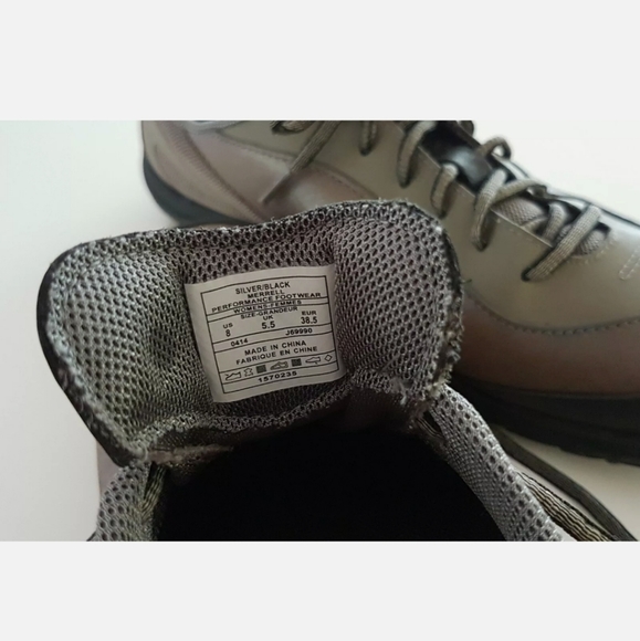 Merrell Women's Casual Comfort Walking Shoes - US 8 - Picture 10 of 10